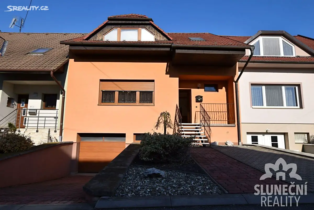Prodej  rodinného domu 218 m², pozemek 248 m², V Sadě, Nivnice