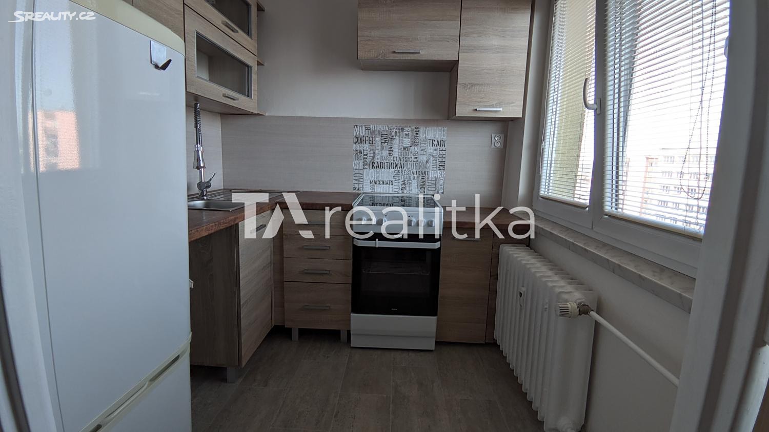 Pronájem bytu 1+1 28 m², Řecká, Ostrava - Poruba