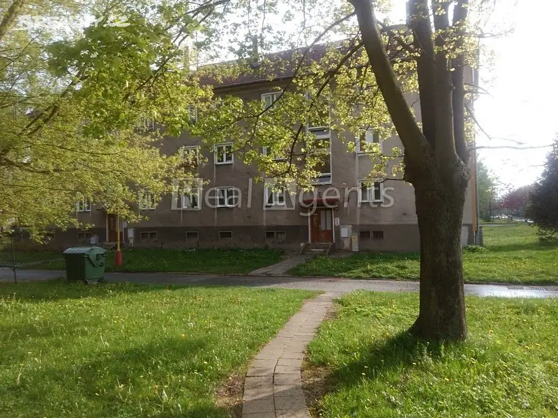 Pronájem bytu 2+1 56 m², Studénka - Butovice, okres Nový Jičín