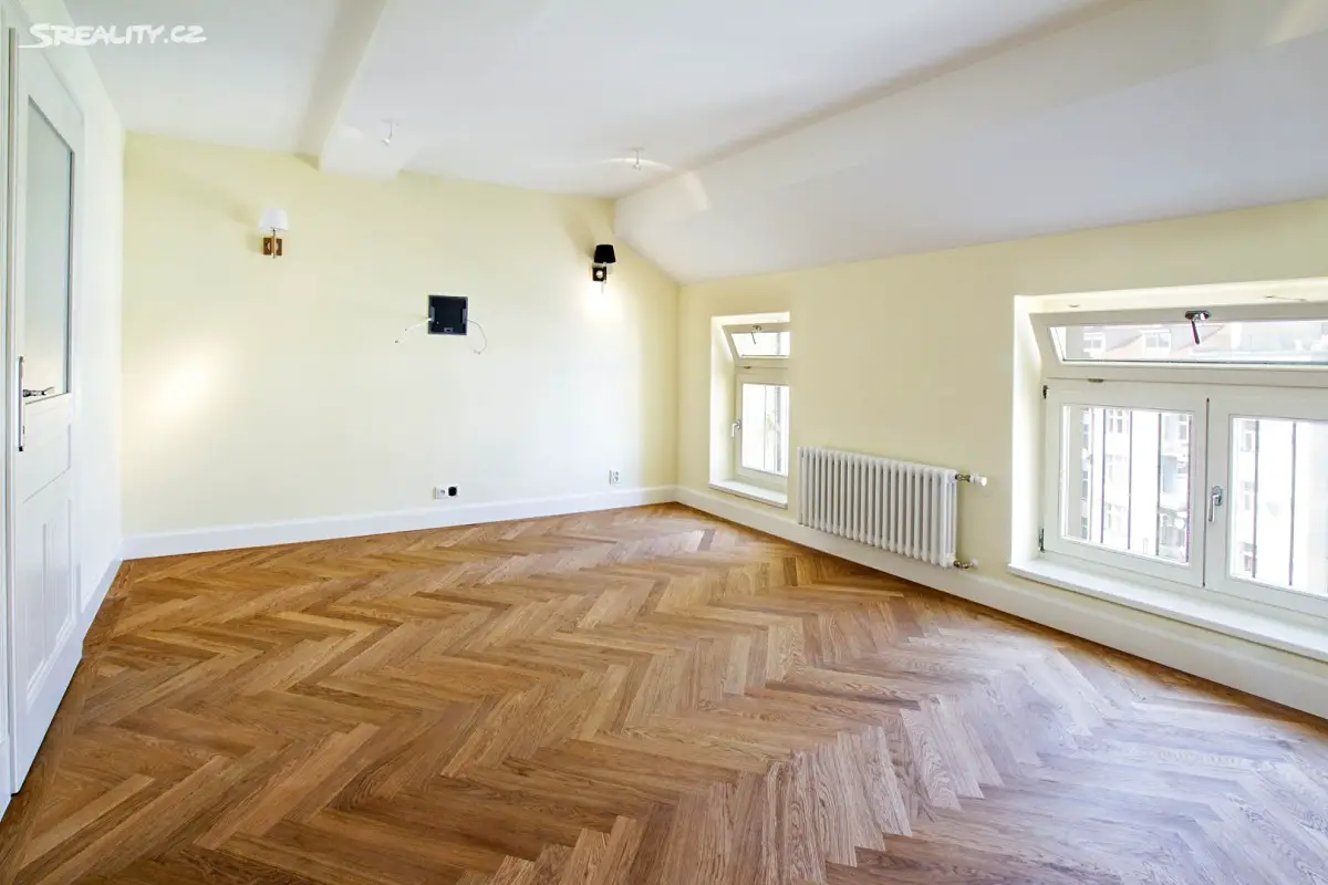 Pronájem bytu 4+kk 155 m², Vězeňská, Praha 1
