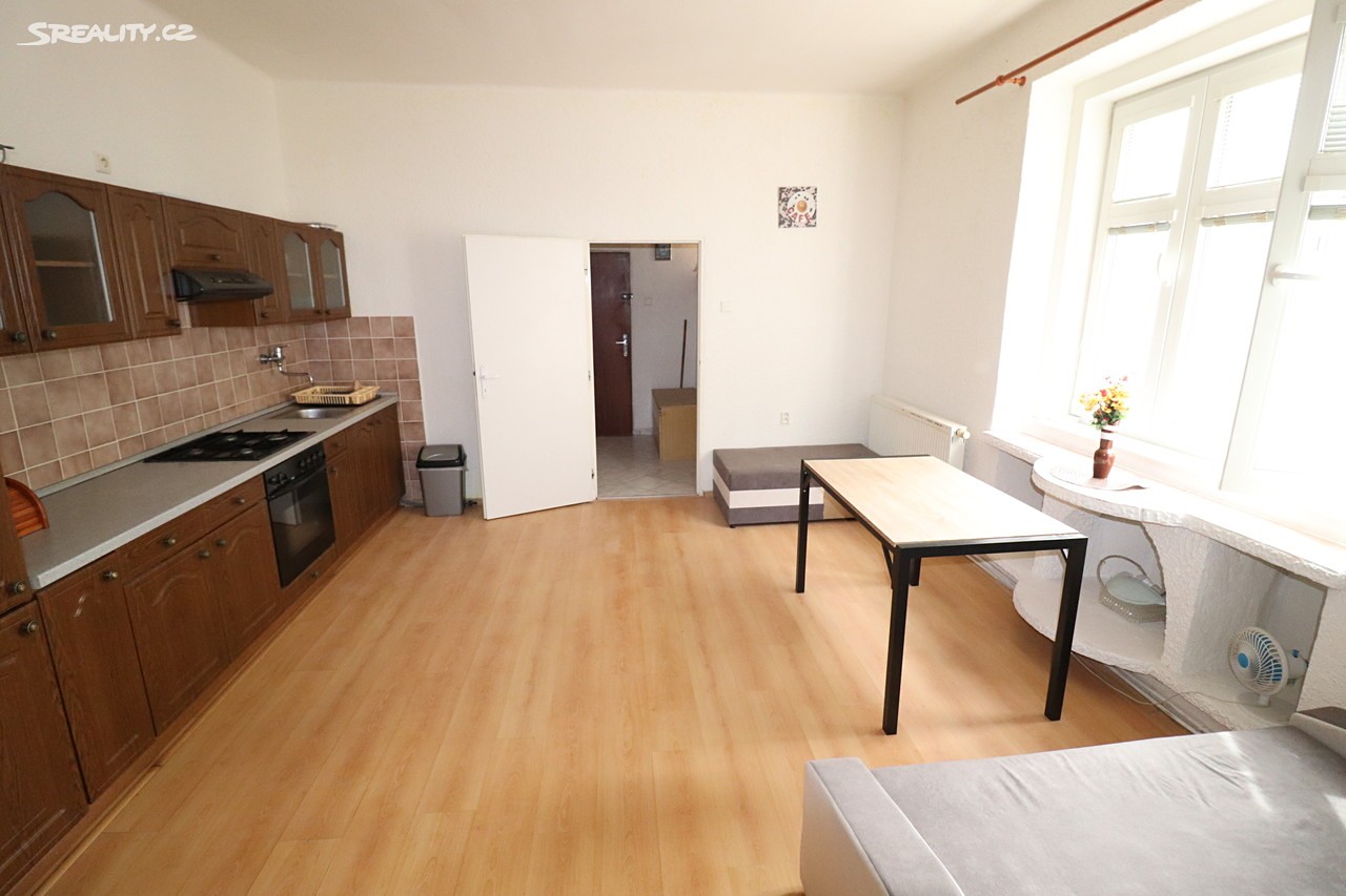 Prodej bytu 1+1 49 m², Československých legií, Teplice - Trnovany