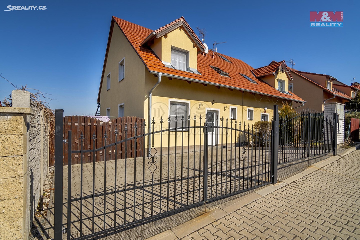 Prodej  rodinného domu 158 m², pozemek 456 m², Pod Topolákem, Postřižín