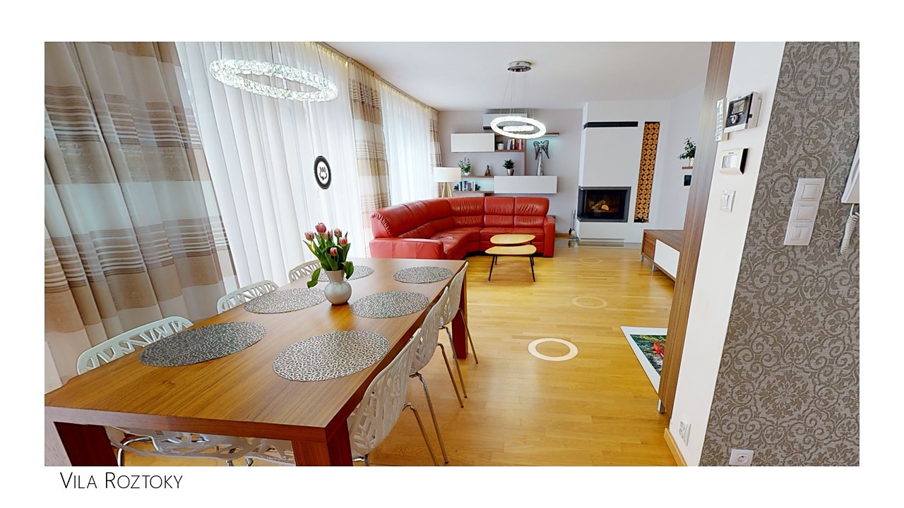 Prodej  rodinného domu 285 m², pozemek 801 m², Na Pomezí, Roztoky