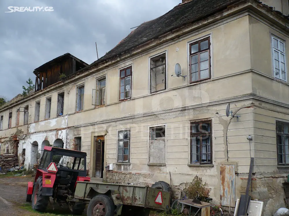 Prodej  zemědělské usedlosti 450 m², pozemek 2 726 m², Tuhaň, okres Česká Lípa