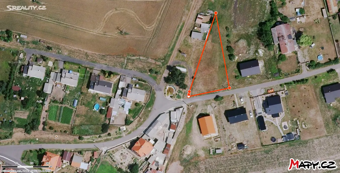 Prodej  stavebního pozemku 1 000 m², Libědice, okres Chomutov