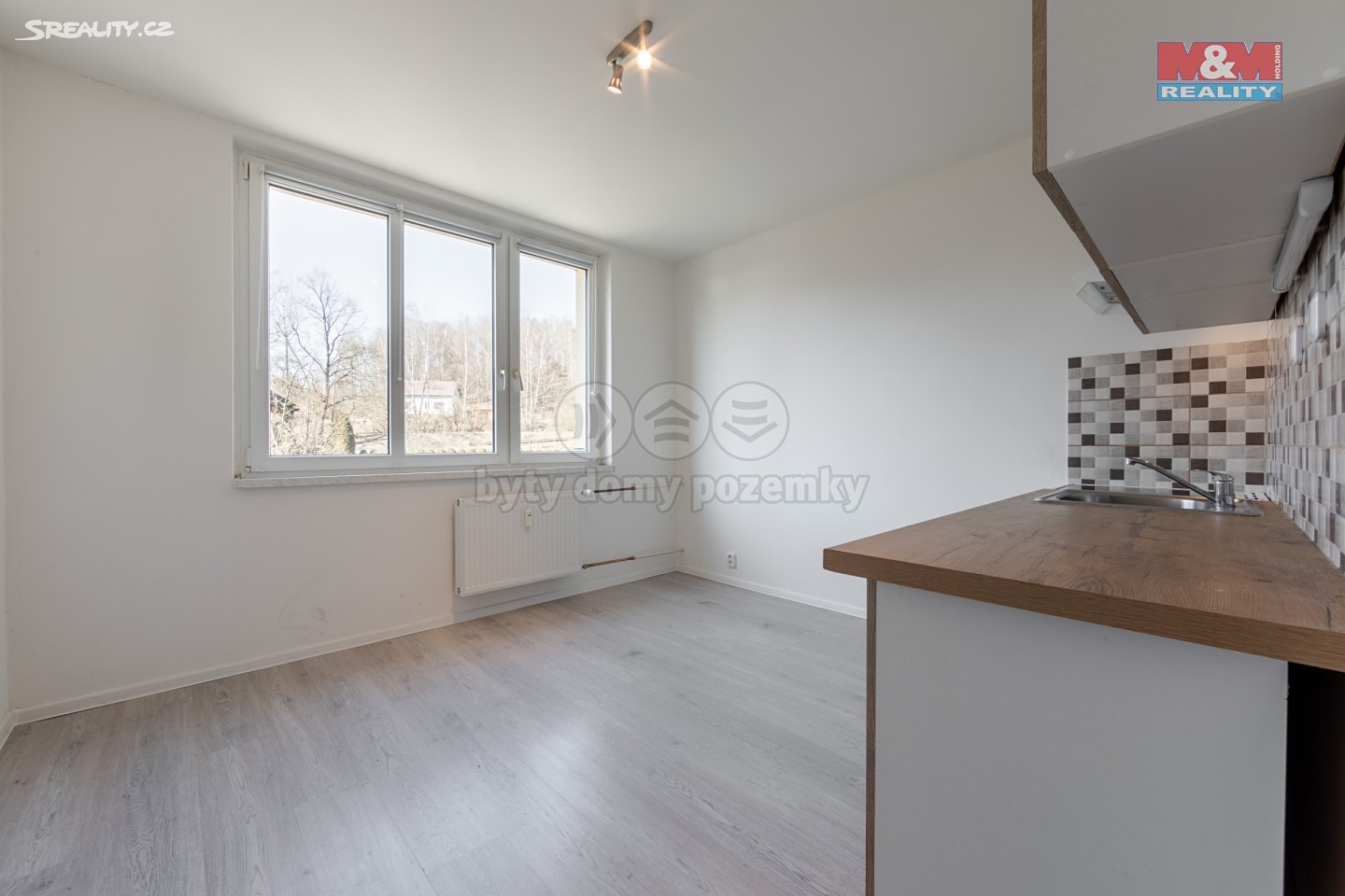 Prodej bytu 1+1 35 m², Pod Nádražím, Nová Role