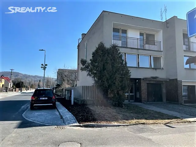 Prodej  rodinného domu 270 m², pozemek 362 m², Bělkovice-Lašťany, okres Olomouc