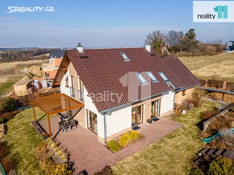 Prodej  rodinného domu 238 m², pozemek 1 269 m², Radějovice, okres Praha-východ