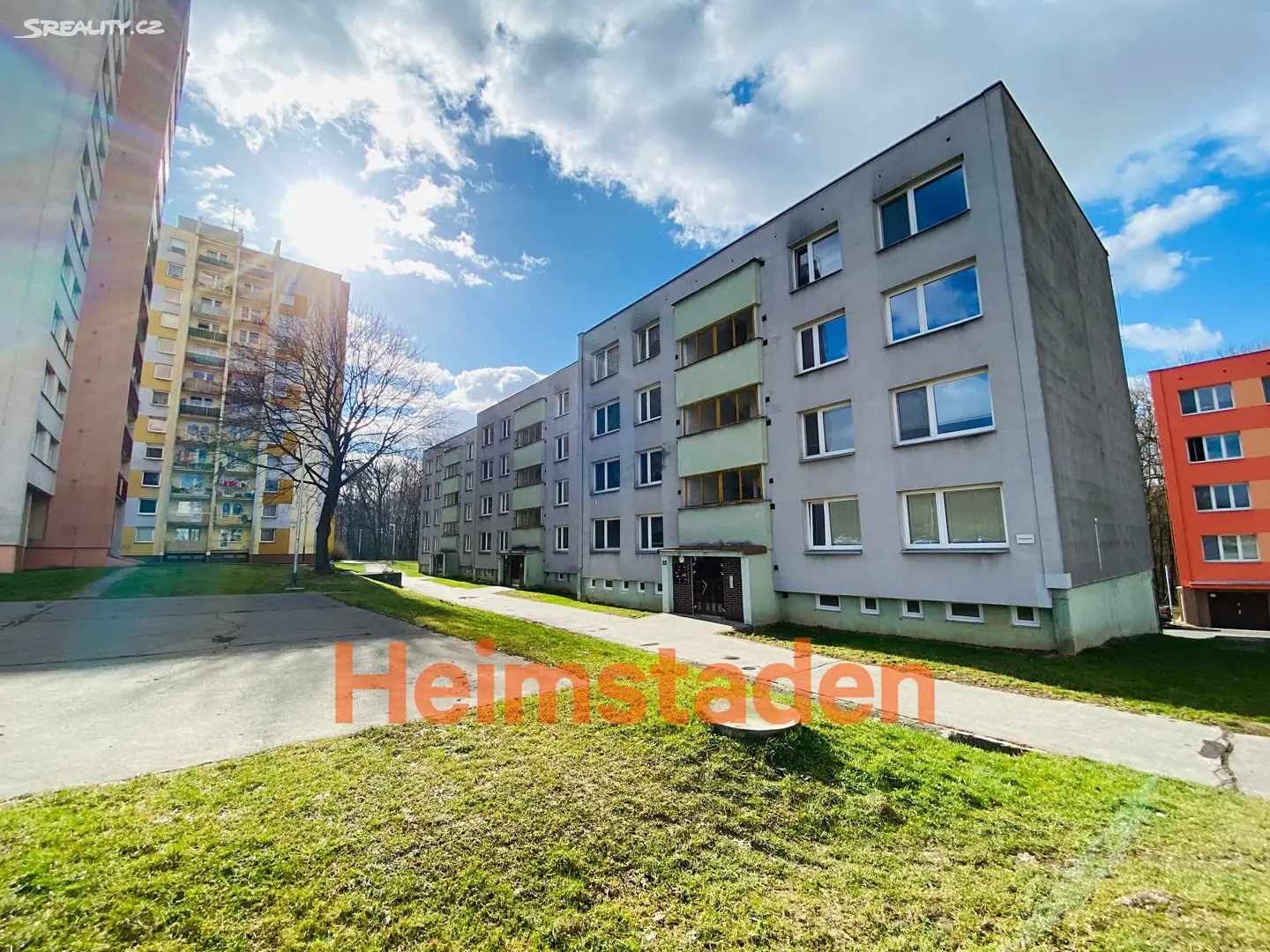 Pronájem bytu 1+1 37 m², Lužická, Ostrava - Výškovice