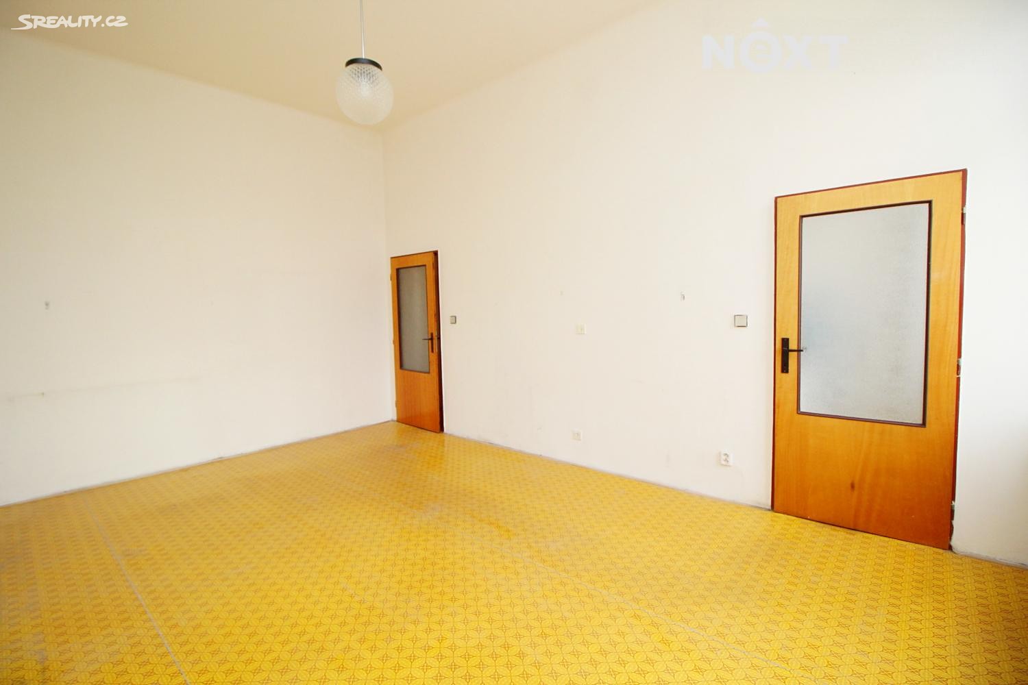 Prodej bytu 1+1 33 m², nábřeží Jana Palacha, Karlovy Vary