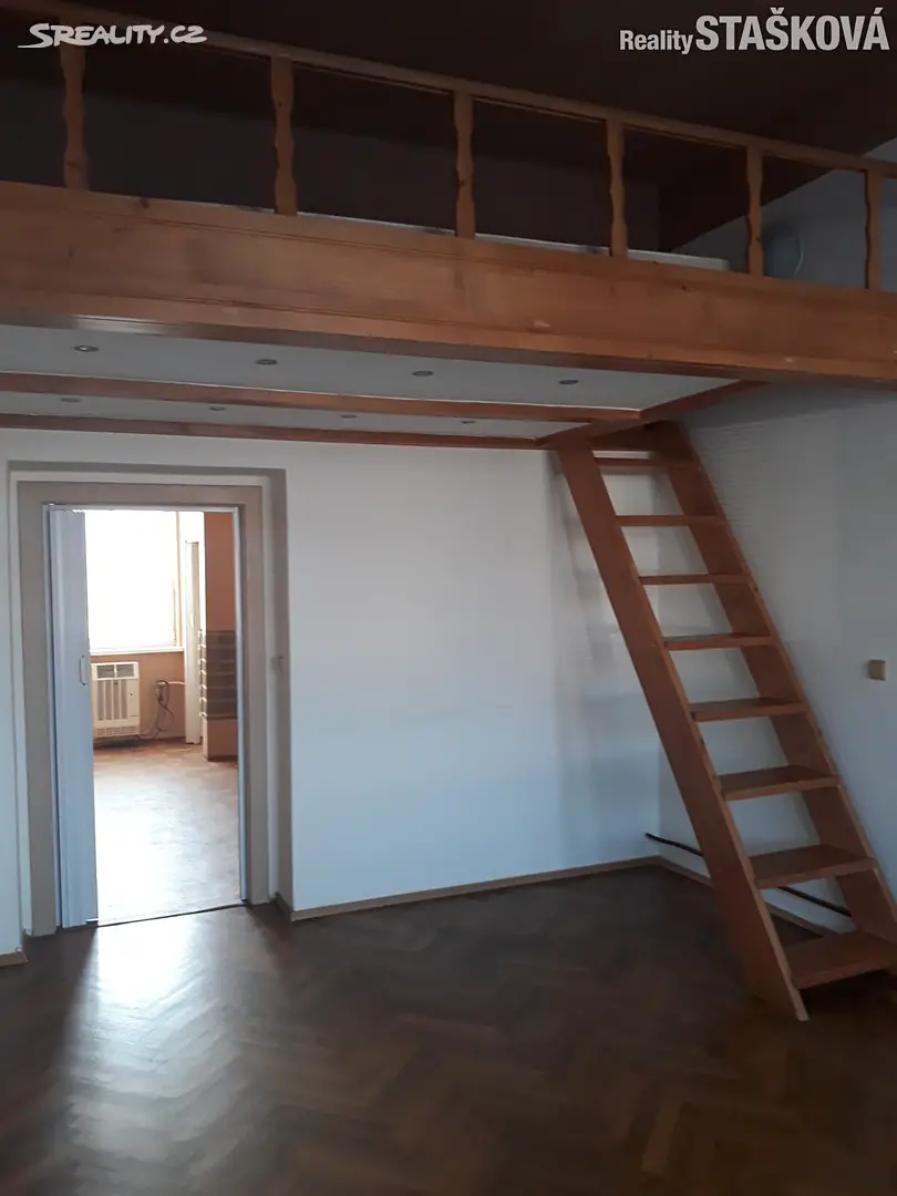Prodej bytu 1+1 35 m², Evropská, Znojmo - Oblekovice