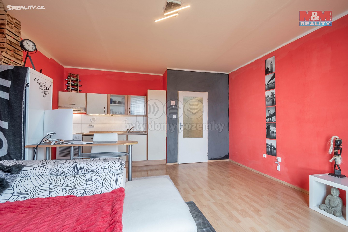 Prodej bytu 1+kk 31 m², Zimní, Hostivice