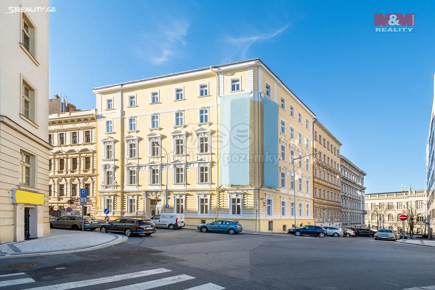 Prodej bytu 1+kk 25 m², Římská, Praha 2 - Vinohrady