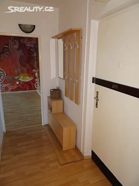 Prodej bytu 2+1 41 m², Ohrazenická, Pardubice - Polabiny