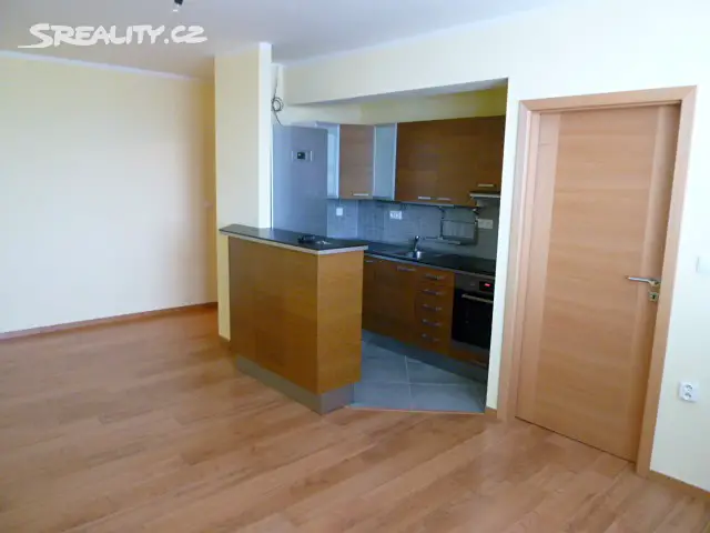 Prodej bytu 2+kk 40 m², Jana Švermy, Benešov