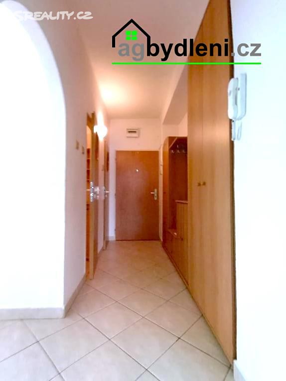 Prodej bytu 3+1 72 m², Wolkerova, Planá