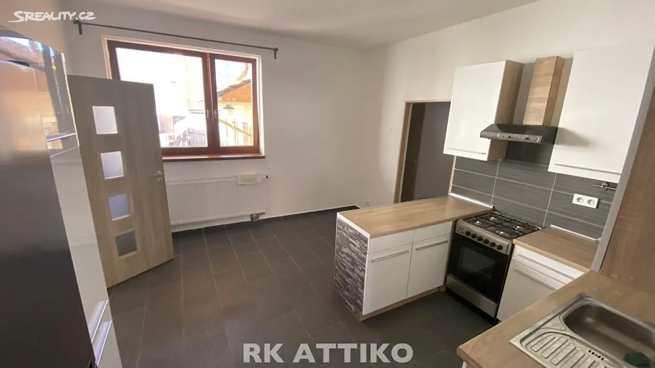 Prodej  rodinného domu 300 m², pozemek 332 m², Brno - Bohunice, okres Brno-město