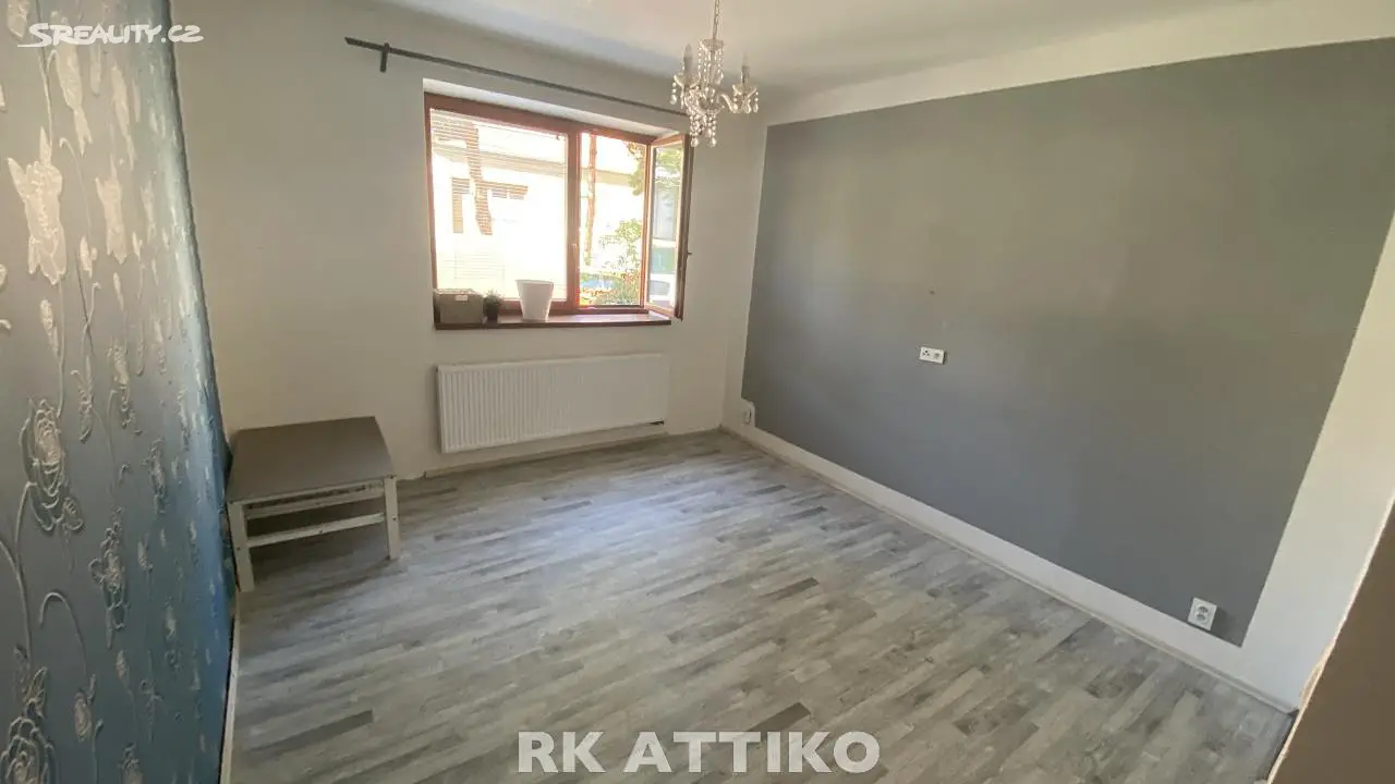 Prodej  rodinného domu 300 m², pozemek 332 m², Brno - Bohunice, okres Brno-město