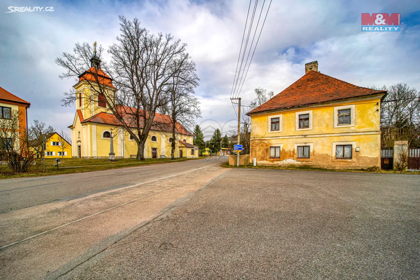 Prodej  rodinného domu 363 m², pozemek 823 m², Dnešice, okres Plzeň-jih