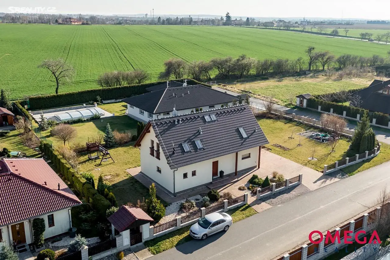 Prodej  rodinného domu 140 m², pozemek 1 183 m², Křenice, okres Praha-východ