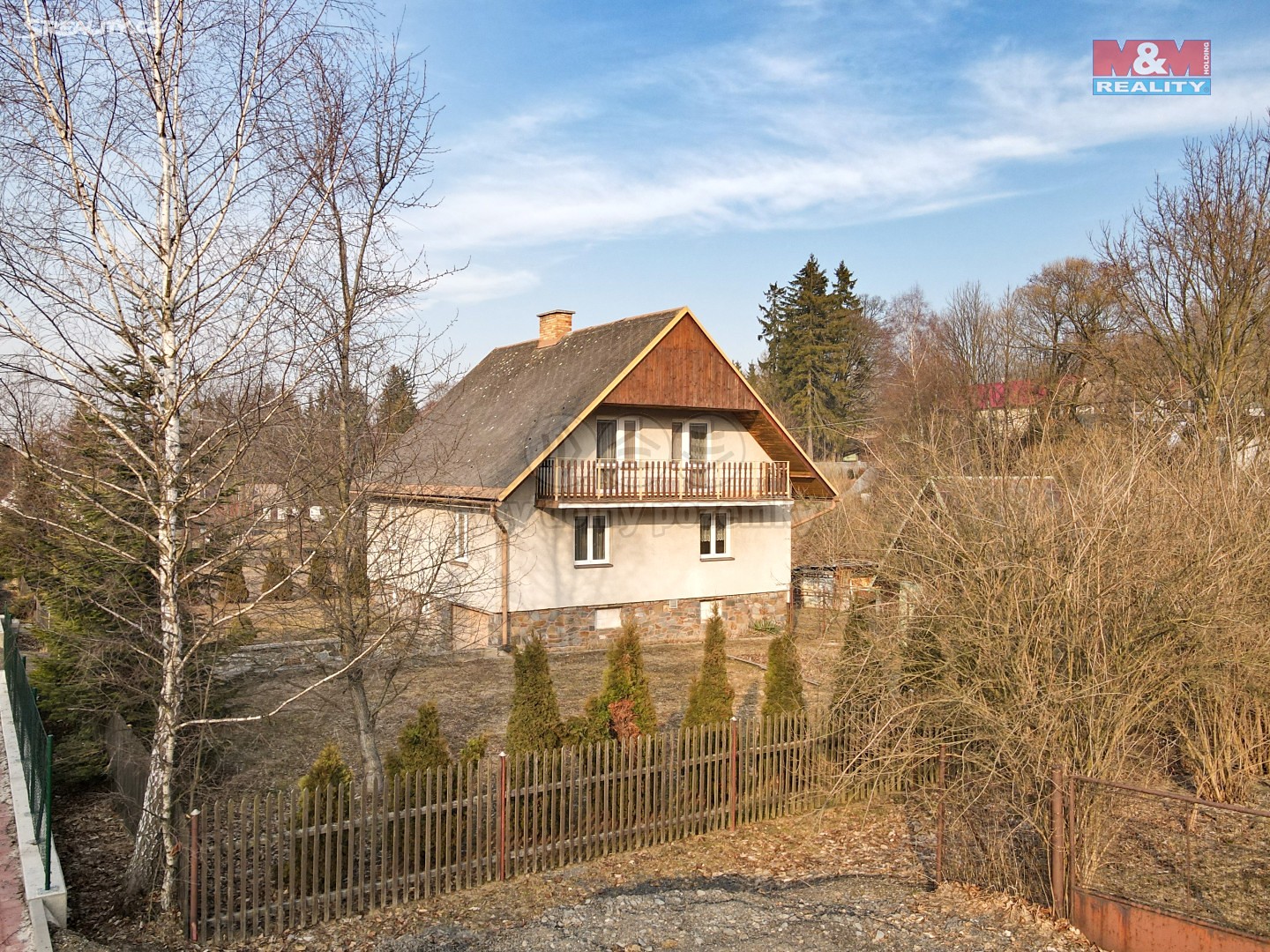 Prodej  rodinného domu 1 359 m², pozemek 100 m², Lomnice, okres Bruntál