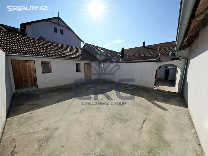 Prodej  rodinného domu 407 m², pozemek 1 356 m², Mikulov, okres Břeclav