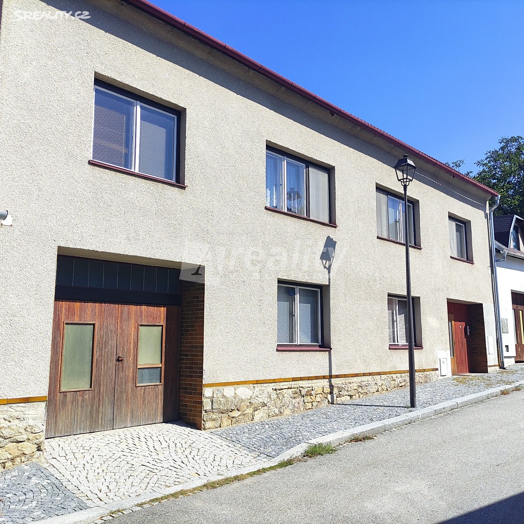 Prodej  rodinného domu 186 m², pozemek 440 m², Kosmákova, Moravské Budějovice