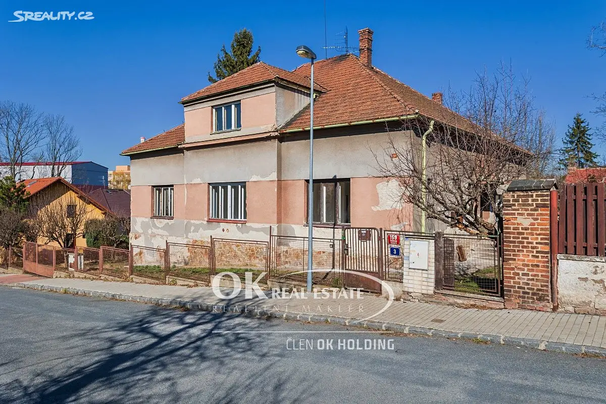 Prodej  rodinného domu 251 m², pozemek 1 069 m², Něvská, Praha 9 - Čakovice