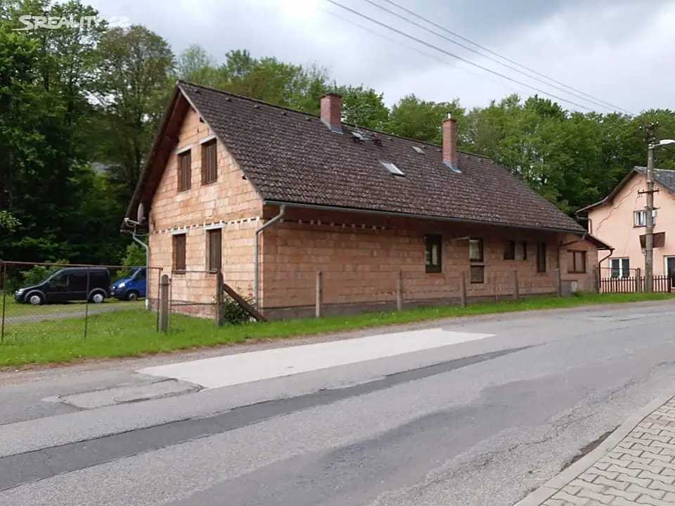 Prodej  rodinného domu 350 m², pozemek 719 m², Sokolská, Stará Paka