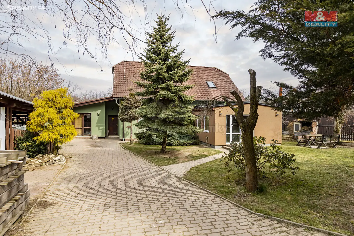 Prodej  rodinného domu 220 m², pozemek 841 m², K Habrovci, Strančice
