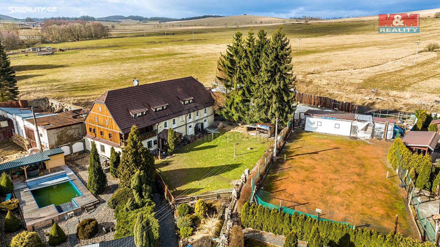 Prodej  rodinného domu 430 m², pozemek 838 m², Verneřice - Loučky, okres Děčín