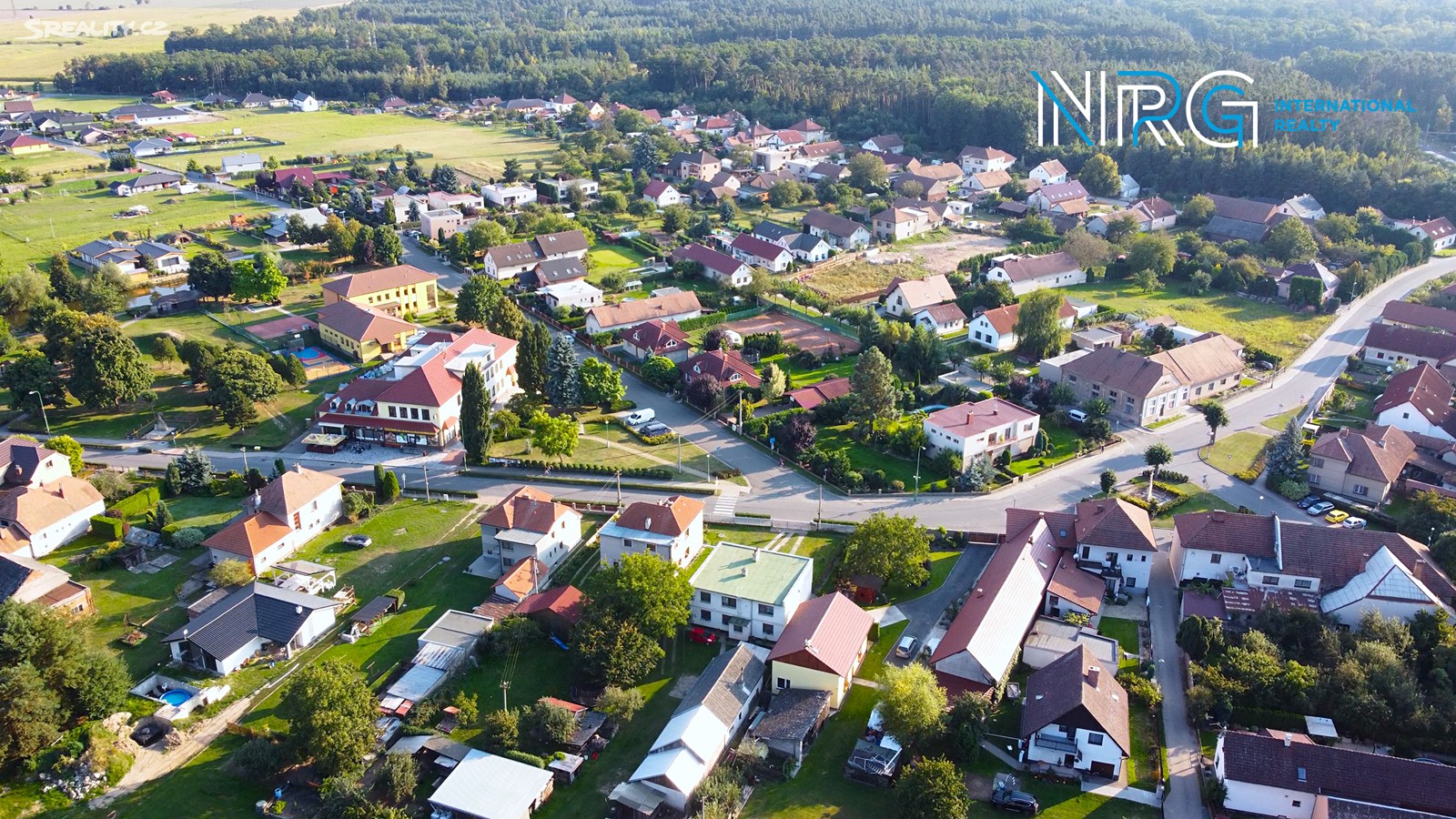 Prodej  stavebního pozemku 928 m², Čeperka, okres Pardubice