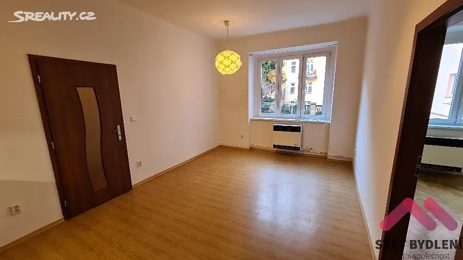 Pronájem bytu 1+1 52 m², N. A. Někrasova, Praha 6 - Bubeneč