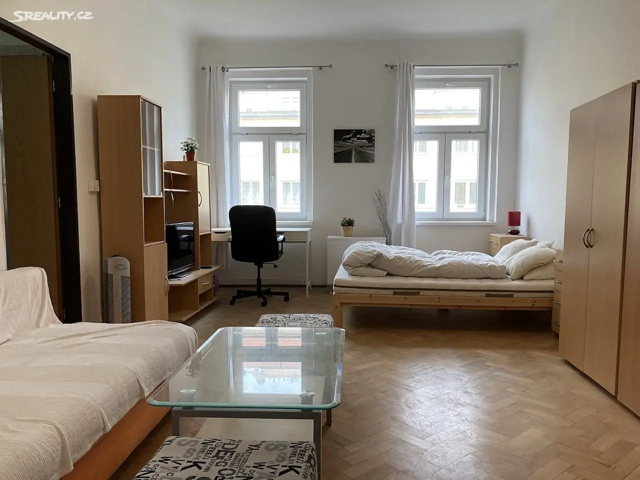 Pronájem bytu 1+1 45 m², Nitranská, Praha 10 - Vinohrady