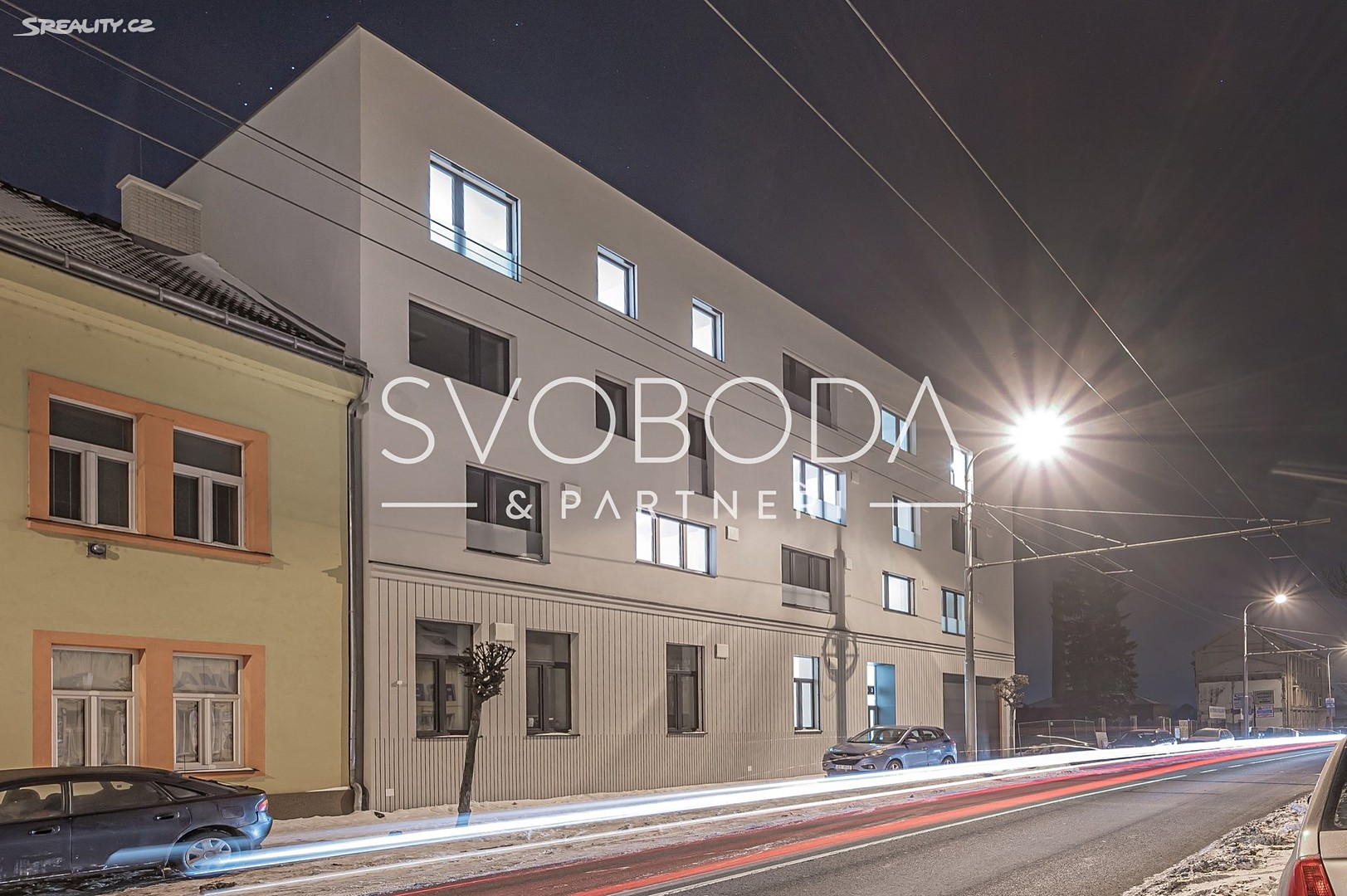 Pronájem bytu 1+kk 29 m², Pražská třída, Hradec Králové - Kukleny