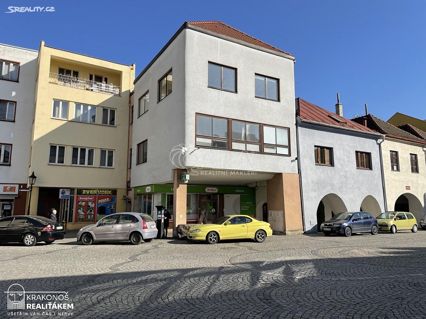 Pronájem bytu 1+kk 70 m² (Podkrovní), Pernštejnské náměstí, Hranice - Hranice I-Město