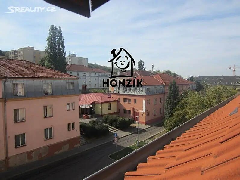 Pronájem bytu 1+kk 26 m², Novovysočanská, Praha 9 - Vysočany