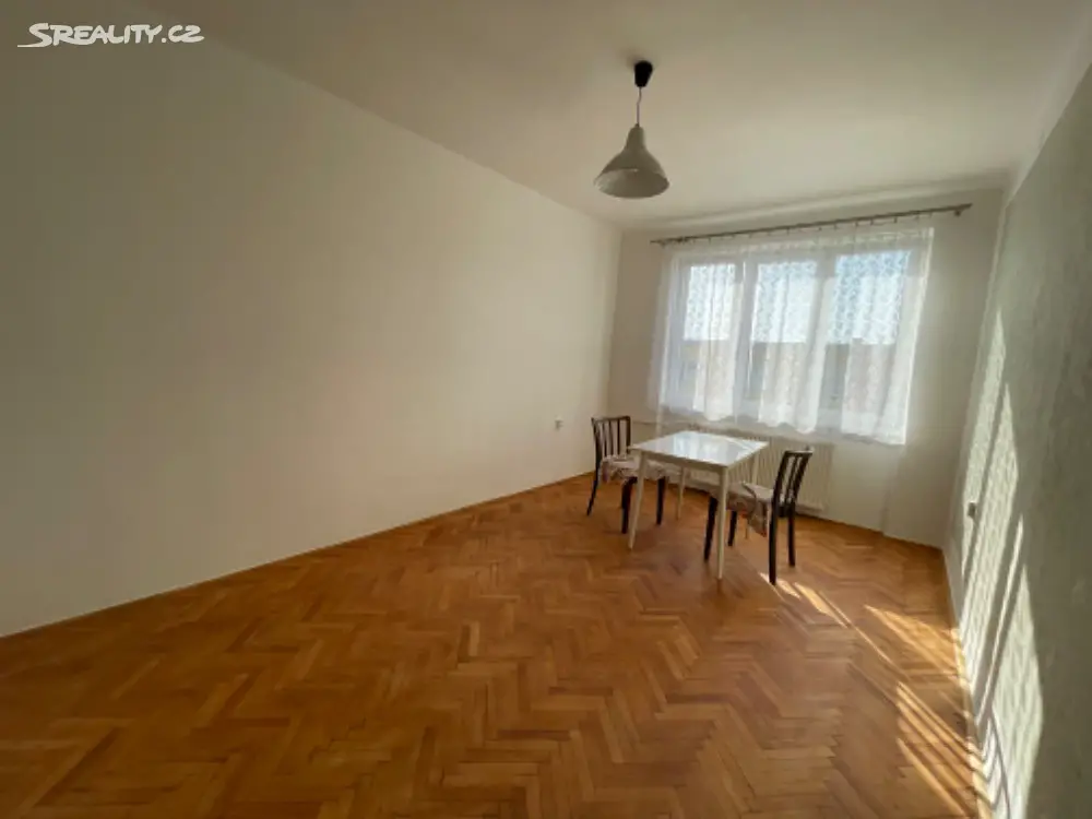 Pronájem bytu 2+1 58 m², Jana Jiskry, Kynšperk nad Ohří