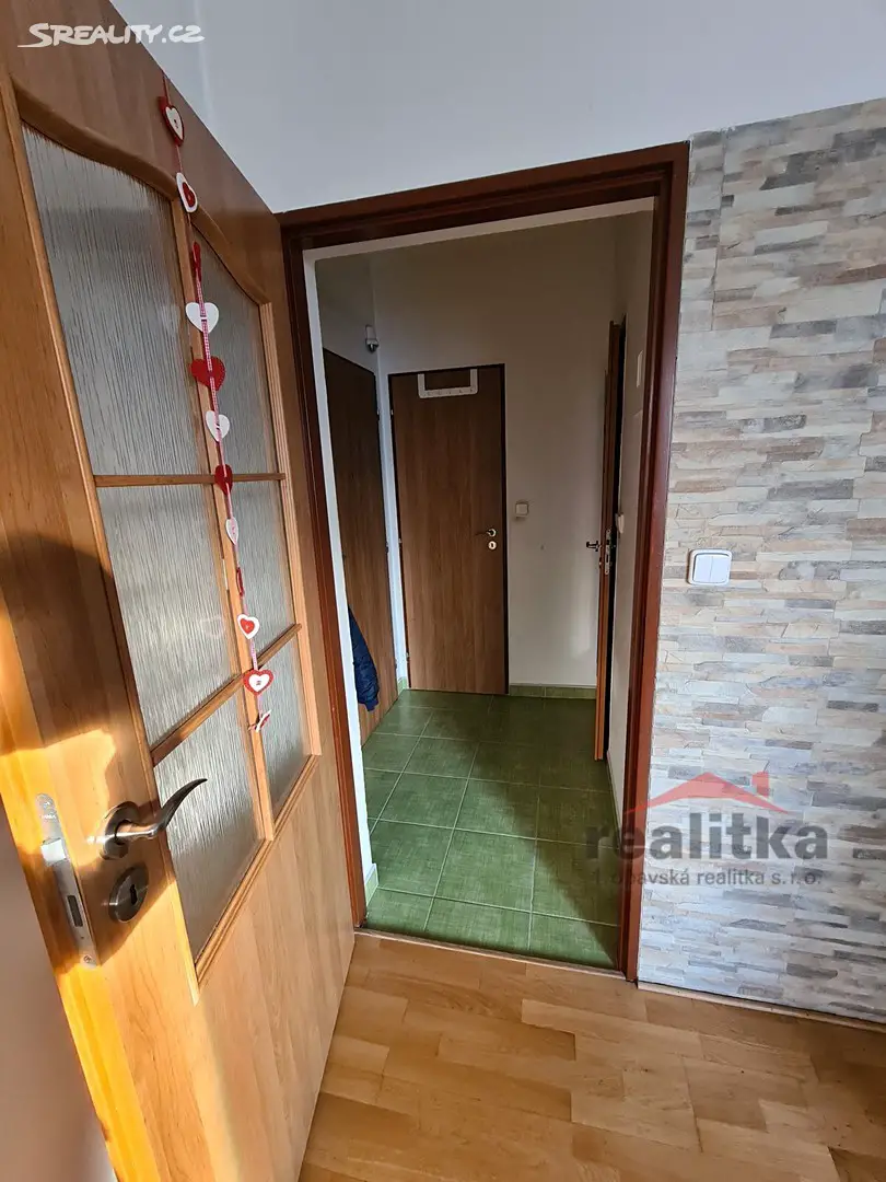 Pronájem bytu 2+1 50 m², Krnovská, Opava - Jaktař