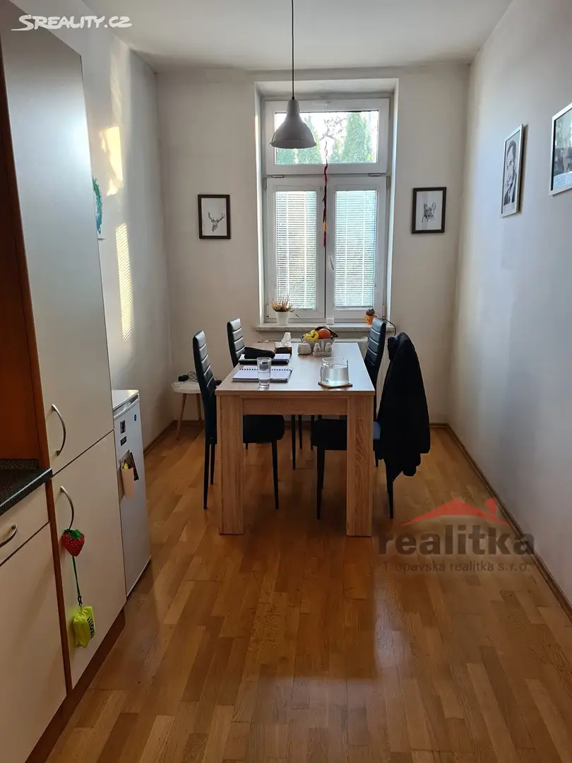 Pronájem bytu 2+1 50 m², Krnovská, Opava - Jaktař