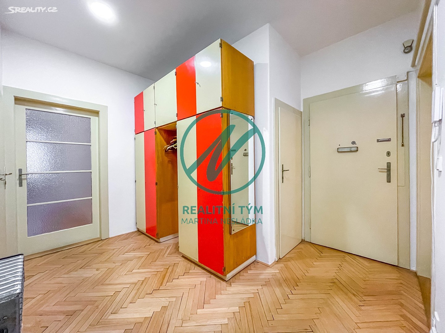 Pronájem bytu 2+1 70 m², Národní obrany, Praha 6 - Bubeneč