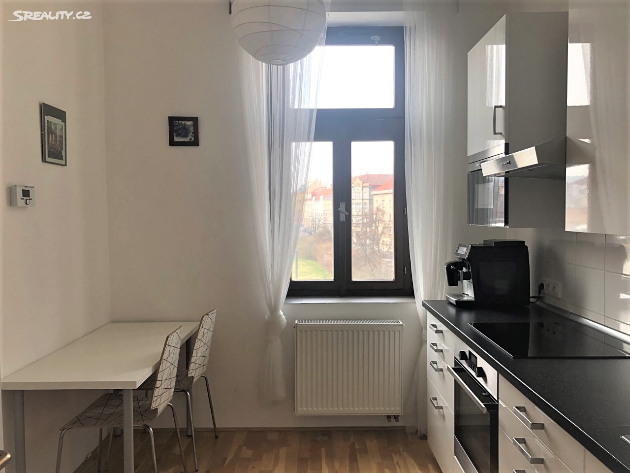 Pronájem bytu 2+1 45 m², Braunerova, Praha 8 - Libeň