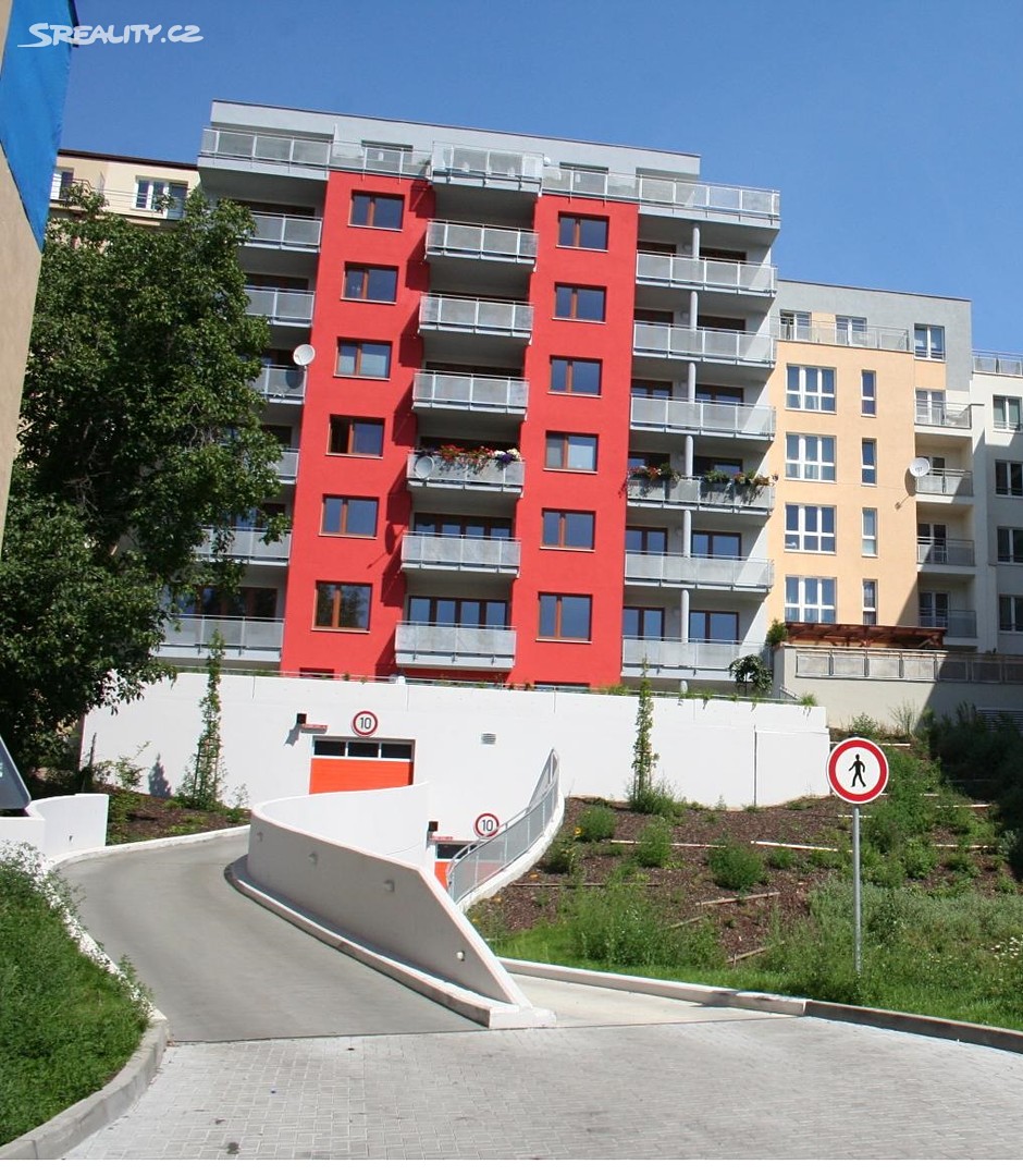 Pronájem bytu 2+kk 55 m², Pod Radnicí, Praha - Košíře