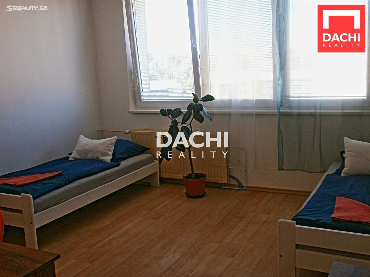 Pronájem bytu 3+1 72 m², Stiborova, Olomouc - Neředín