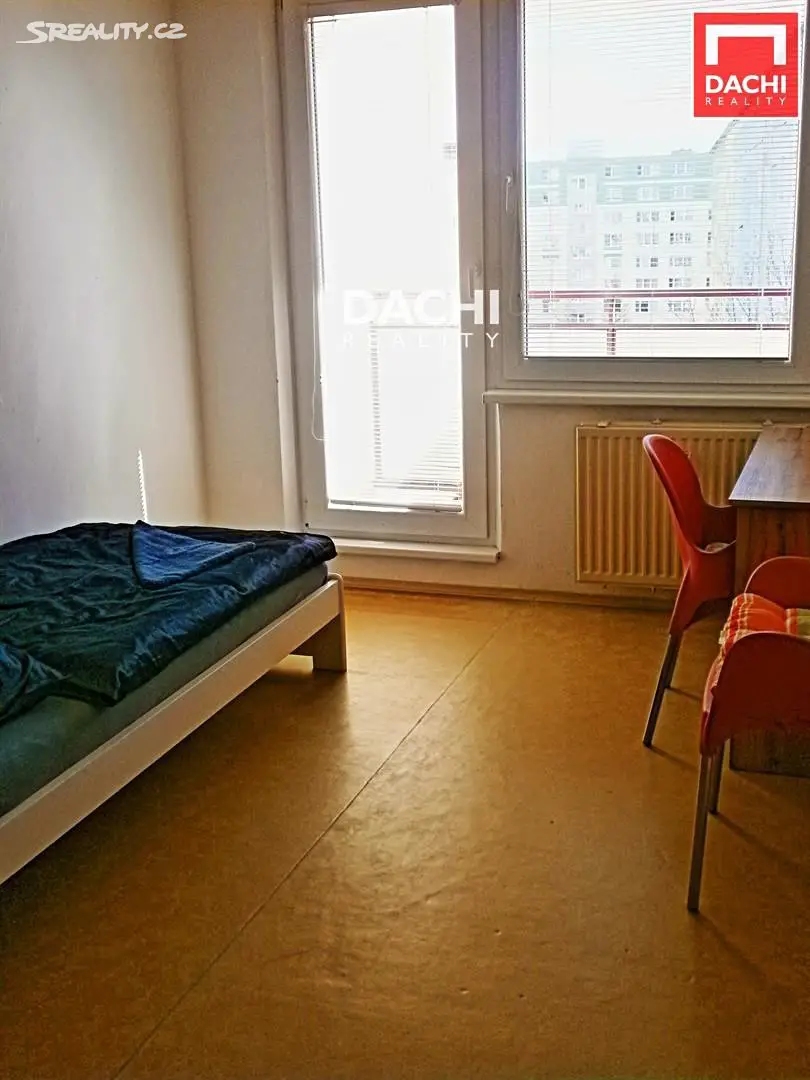 Pronájem bytu 3+1 72 m², Stiborova, Olomouc - Neředín