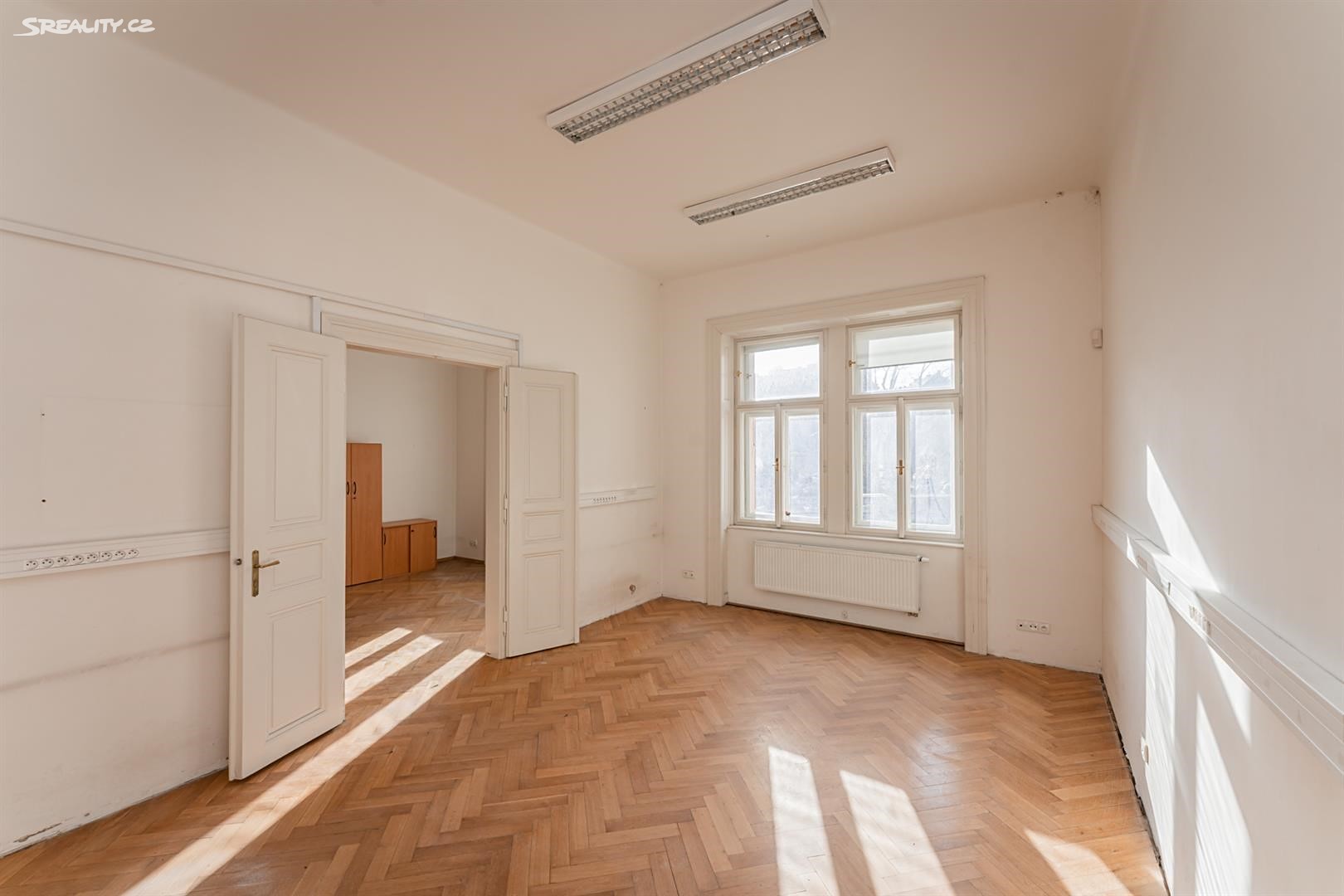 Pronájem bytu 4+1 130 m², náměstí Bratří Synků, Praha 4 - Nusle