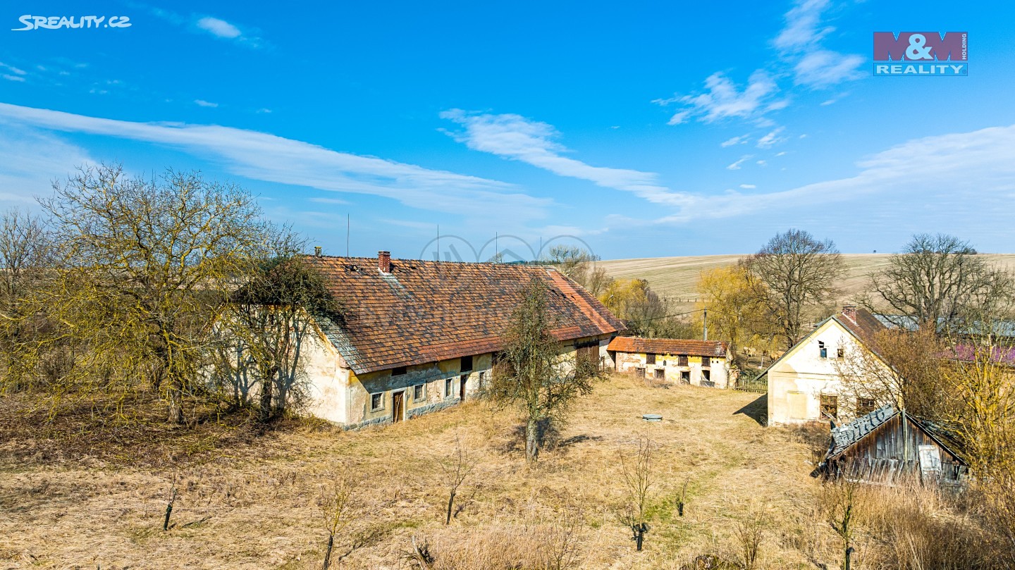 Prodej  rodinného domu 200 m², pozemek 15 549 m², Měčín - Osobovy, okres Klatovy
