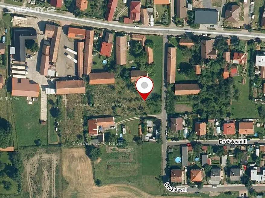 Pronájem  zahrady 500 m², Ostřešany, okres Pardubice