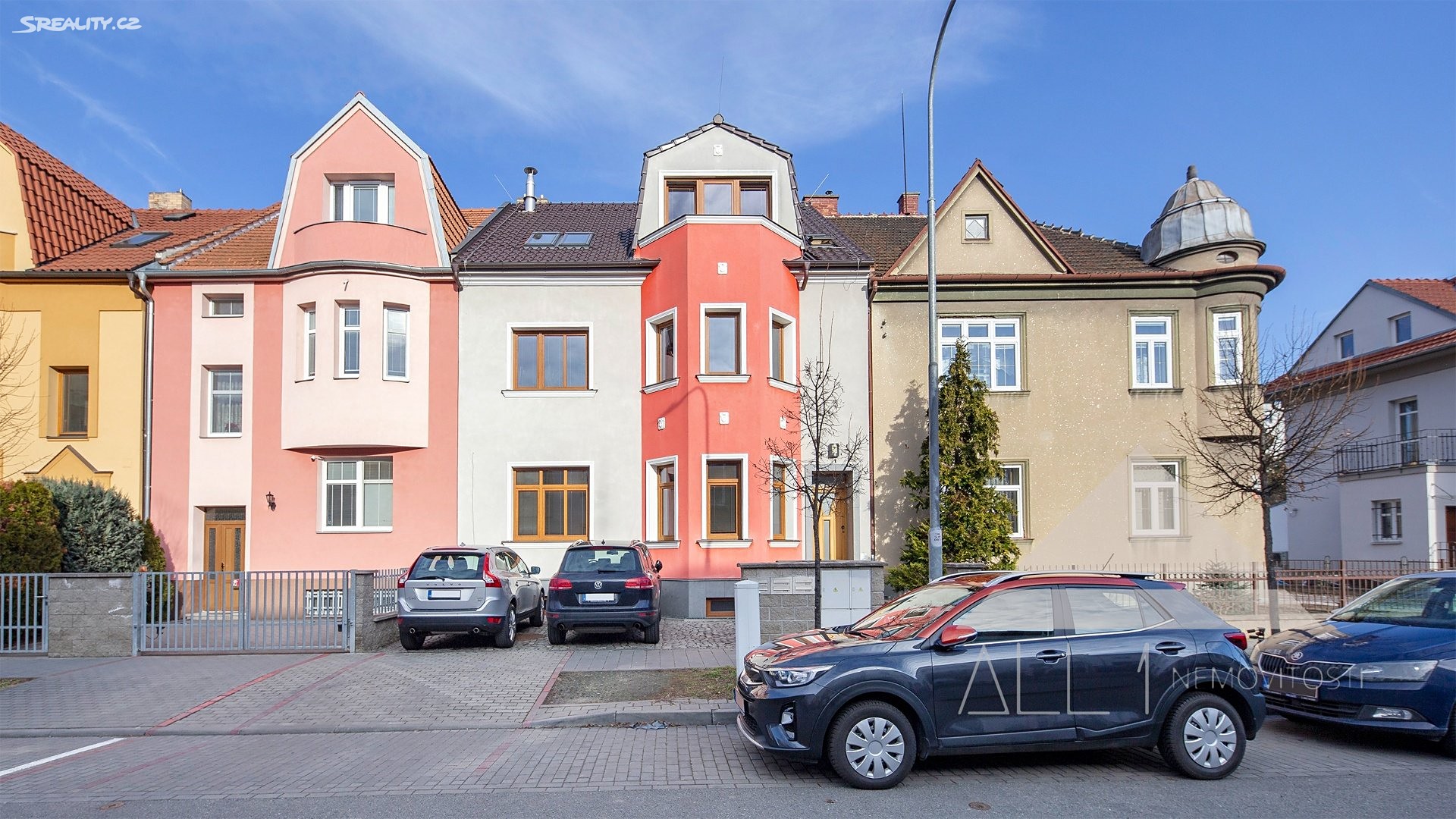 Prodej bytu 3+kk 87 m² (Podkrovní), Veleckého, Brno - Židenice