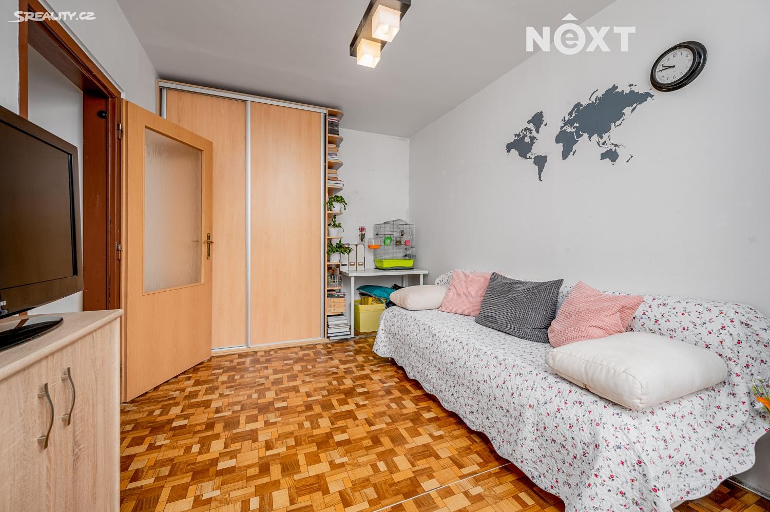 Prodej bytu 4+1 86 m², Hnězdenská, Praha 8 - Troja